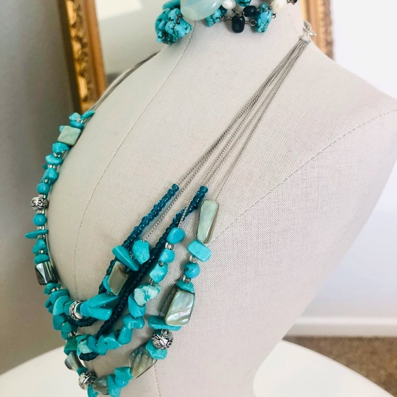 Vintage Turquoise nugget bracelet and necklace - Picture 4 of 11
